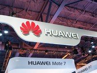 Huawei supplants Samsung as the world's largest smartphone maker