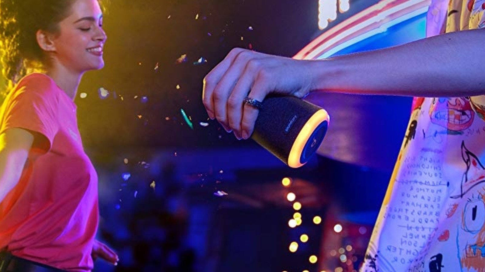 Anker Soundcore Flair Mini Lifestyle