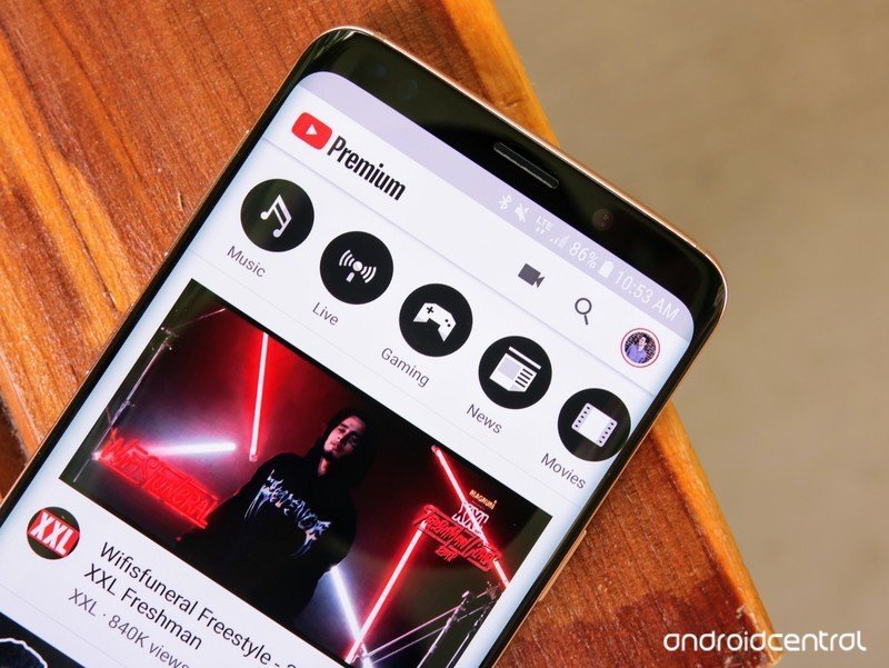 YouTube Premium on a Galaxy S9