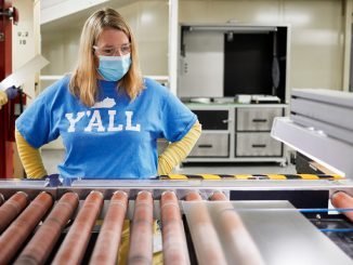 Apple awards Corning $45 million from its Advanced Manufacturing Fund