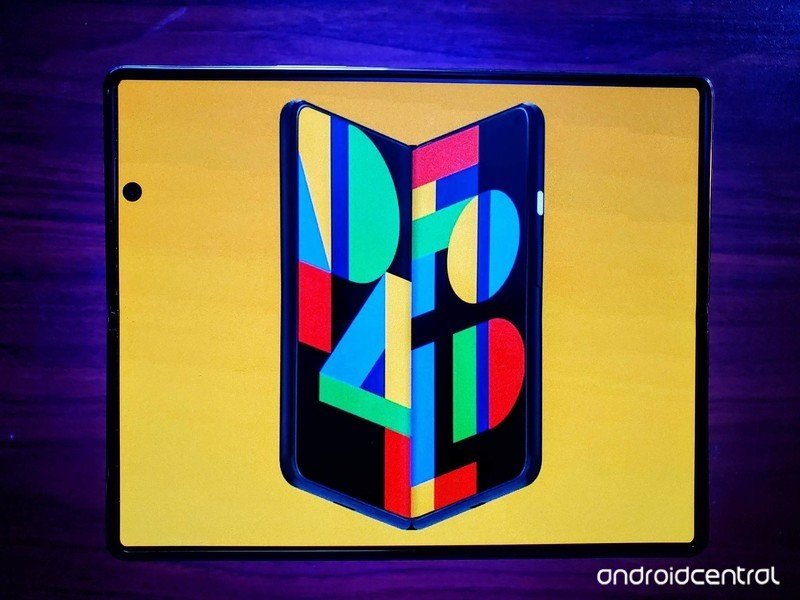 Samsung Z Fold 2 Google Pixel Fold Lifestyle