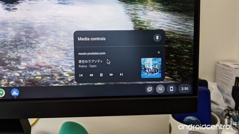 Chrome OS Media Controls Pinned