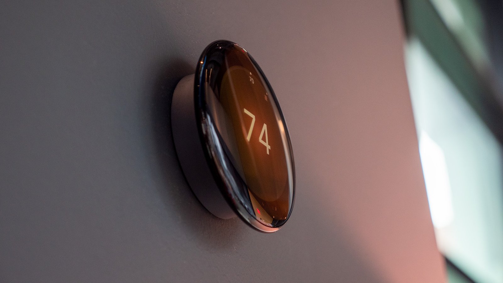 The shiny Google Nest Learning Thermostat (Gen 4)