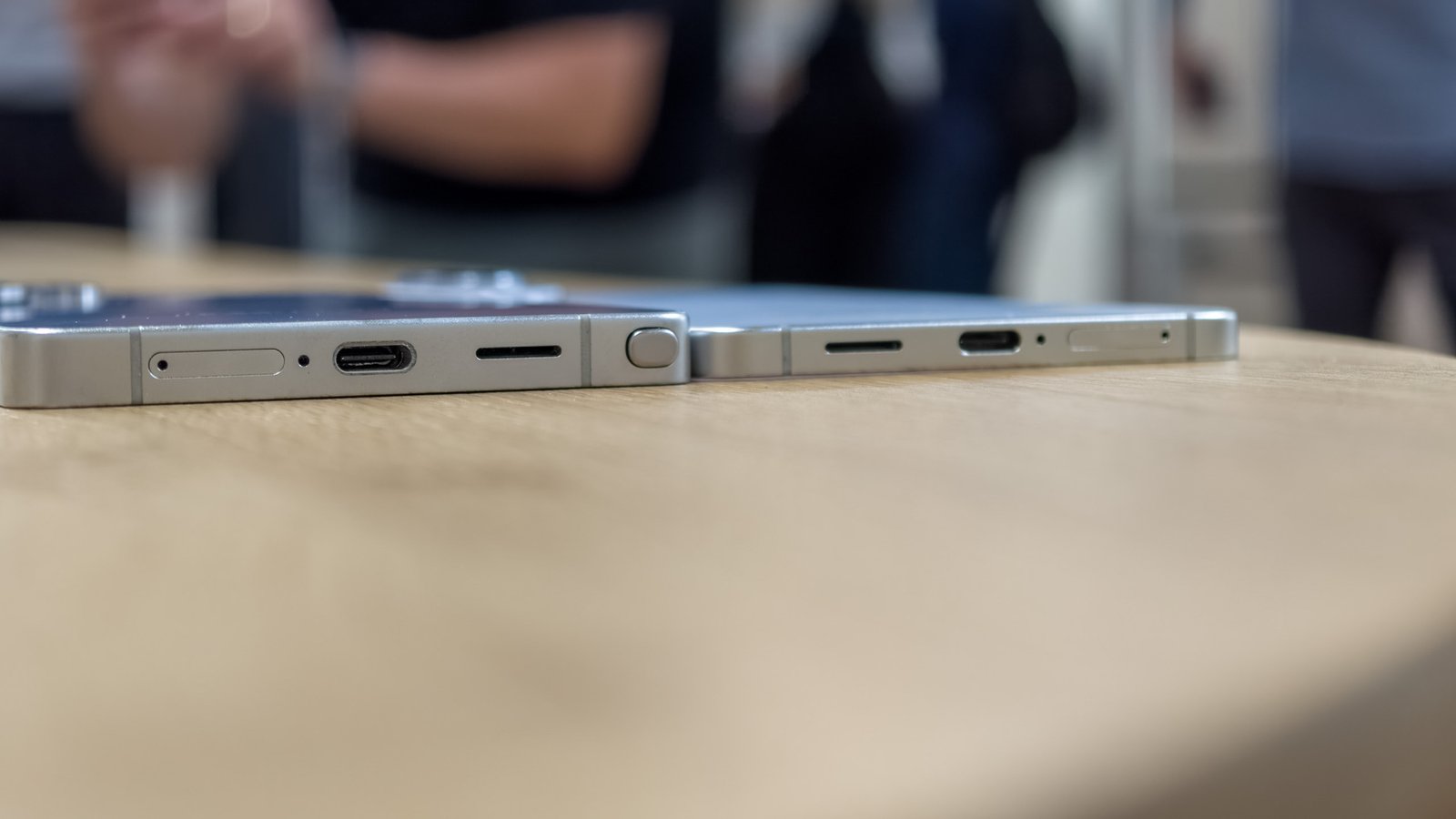 The Galaxy S25 Edge lying flat next to the Galaxy S25 Ultra