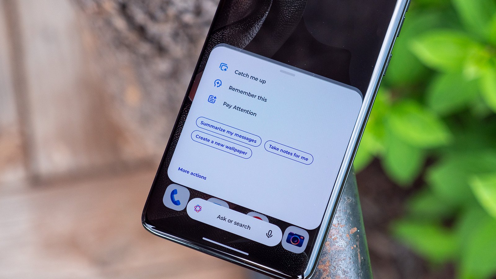 Moto AI running on a Motorola Edge 2025